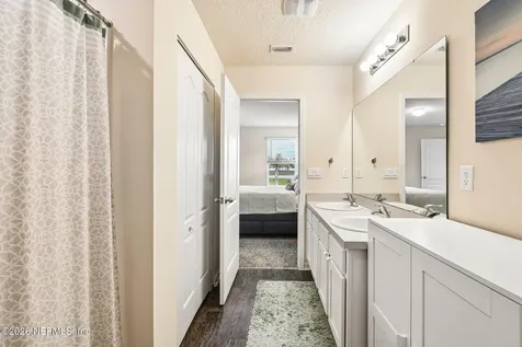 2225 Willow Gln Lane Green Cove Springs FL 32043