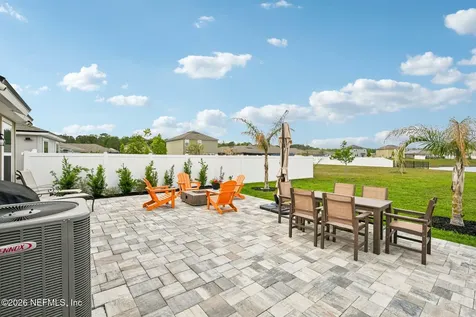 2225 Willow Gln Lane Green Cove Springs FL 32043