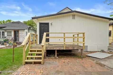 1052 E 10th Street Jacksonville FL 32206
