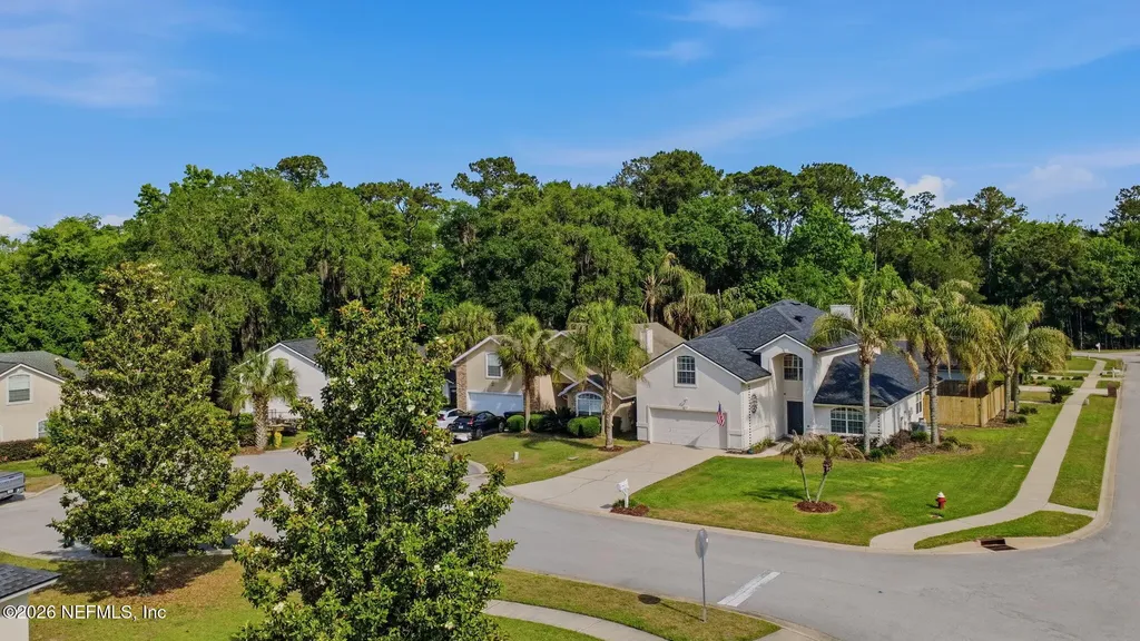811 Hickory Knolls Drive Green Cove Springs FL 32043