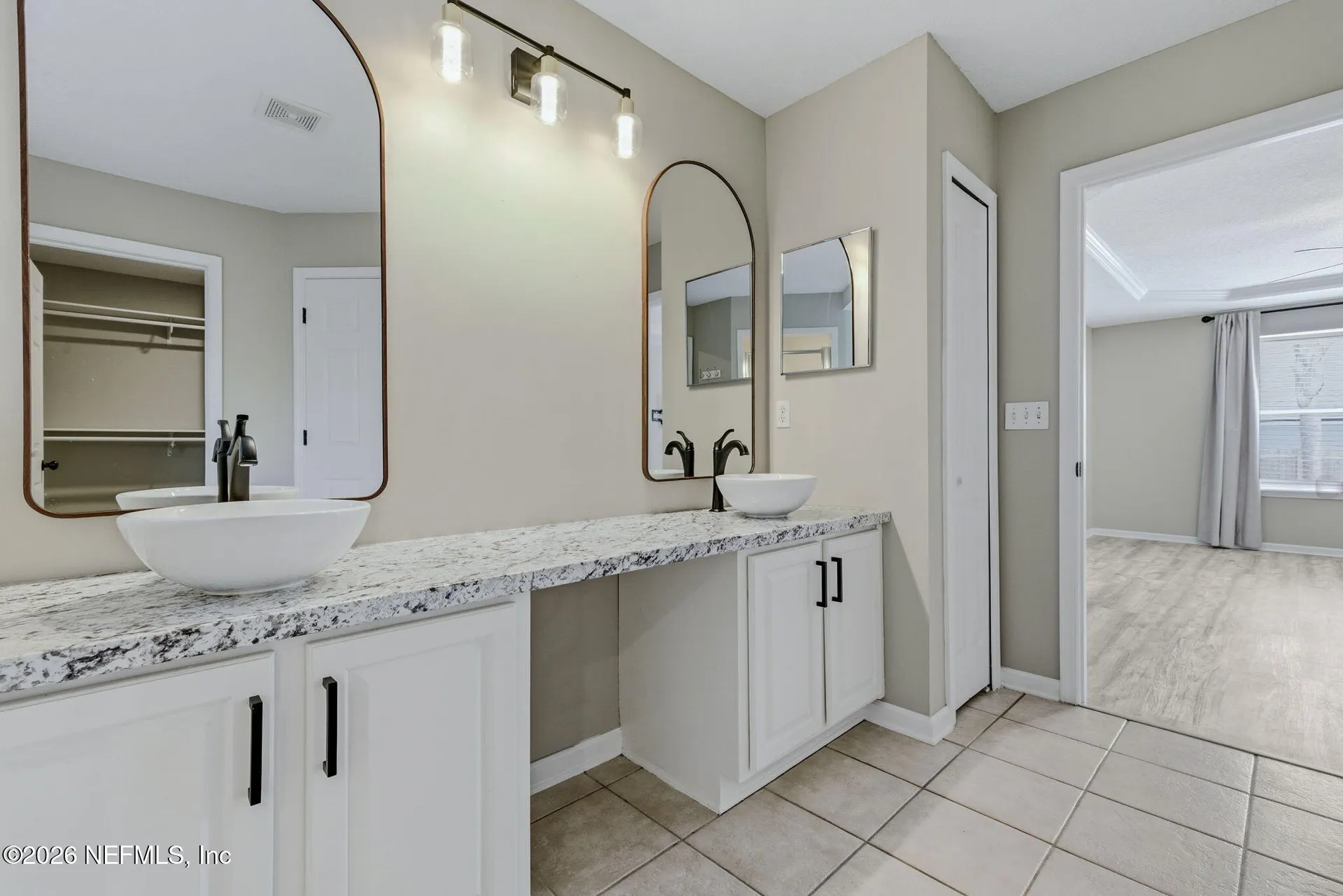 811 Hickory Knolls Drive Green Cove Springs FL 32043