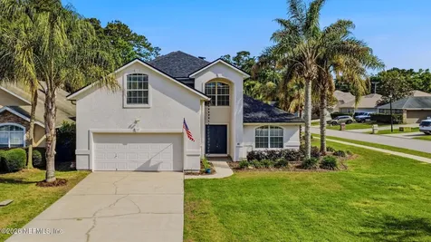 811 Hickory Knolls Drive Green Cove Springs FL 32043