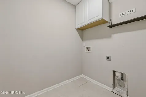 811 Hickory Knolls Drive Green Cove Springs FL 32043