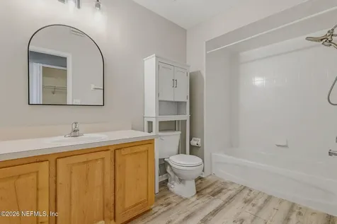 811 Hickory Knolls Drive Green Cove Springs FL 32043