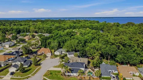 811 Hickory Knolls Drive Green Cove Springs FL 32043