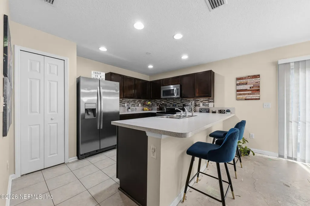 1346 Biscayne Grove Lane Jacksonville FL 32218