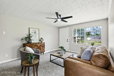 5216 Timawatha Avenue Jacksonville FL 32210