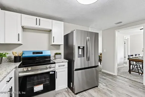 5216 Timawatha Avenue Jacksonville FL 32210