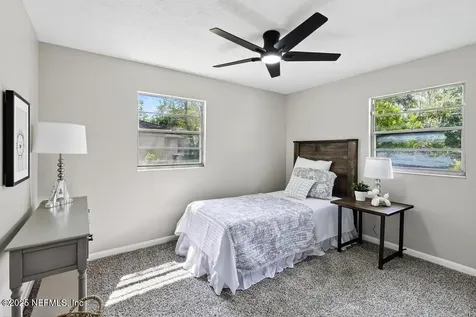 5216 Timawatha Avenue Jacksonville FL 32210