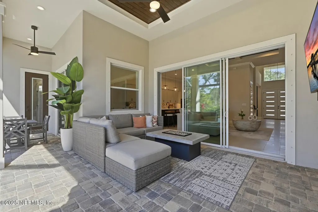 23 N Riverwalk Drive Palm Coast FL 32137