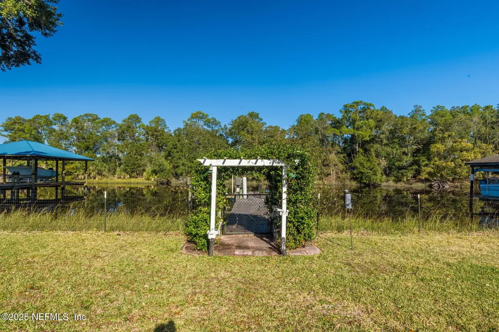 14073 Pine Island Drive Jacksonville FL 32224