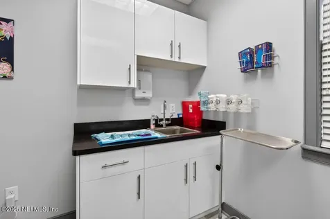 6 Street Johns Medical Park Drive St. Augustine FL 32086