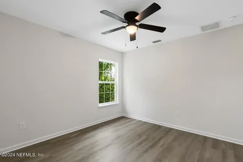 90 Bird Road Jacksonville FL 32218