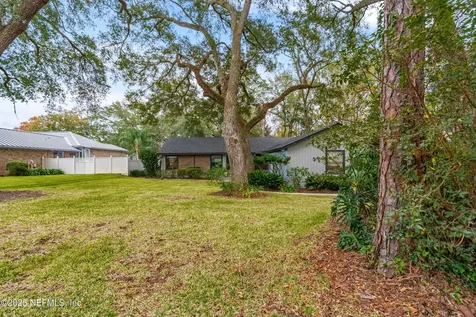 11727 Greenland Oaks Drive Jacksonville FL 32258