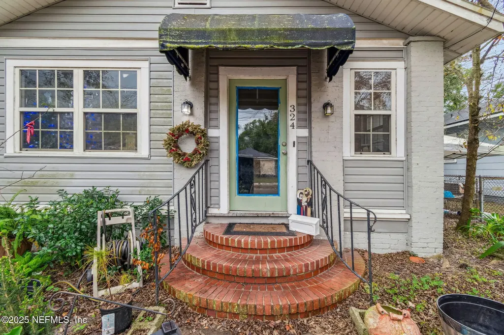 324 W 18th Street Jacksonville FL 32206
