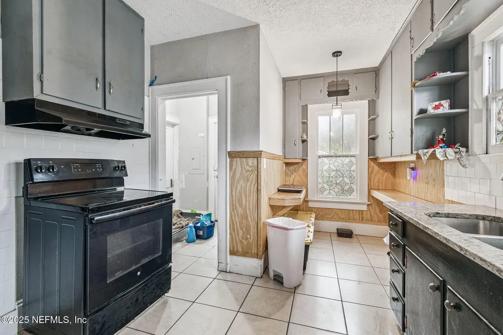 324 W 18th Street Jacksonville FL 32206