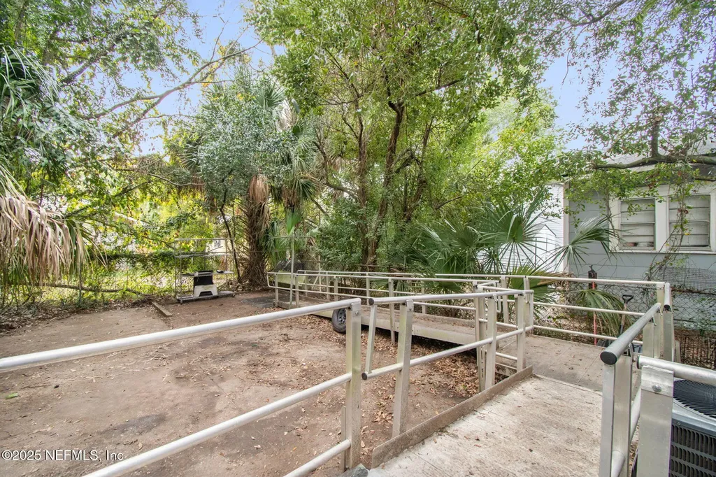 324 W 18th Street Jacksonville FL 32206