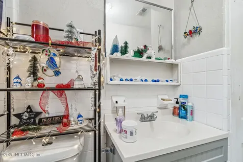 324 W 18th Street Jacksonville FL 32206