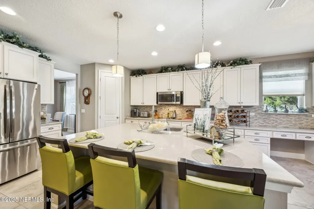 7787 Hilsdale Road Jacksonville FL 32216