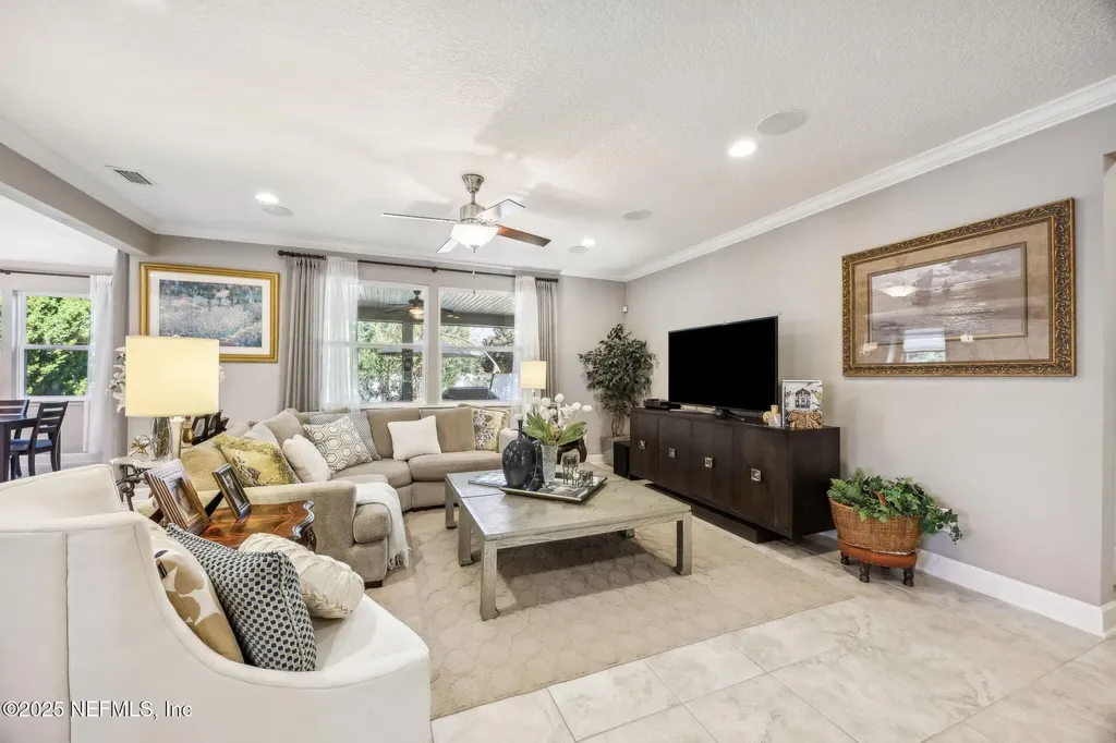 7787 Hilsdale Road Jacksonville FL 32216