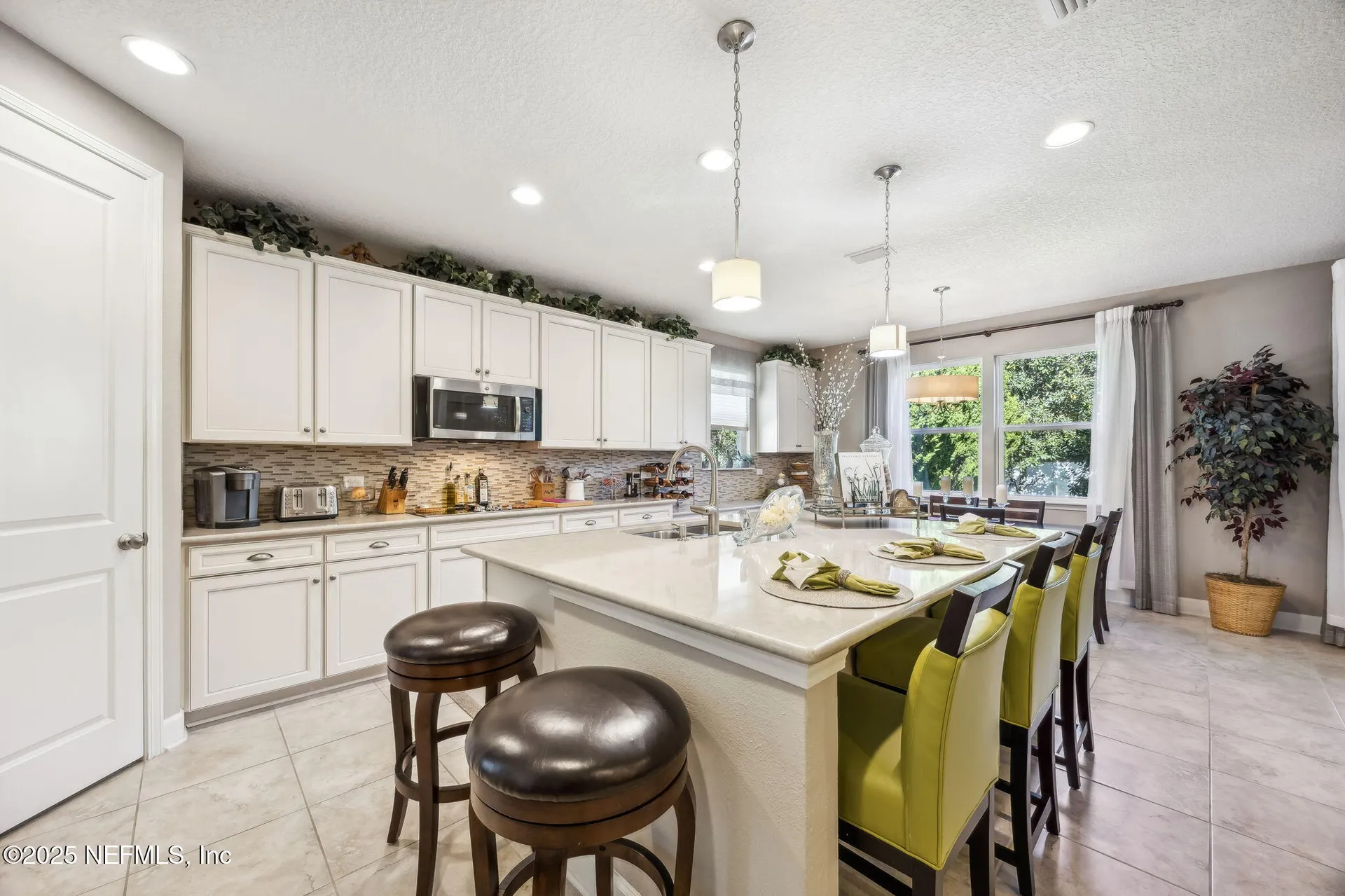 7787 Hilsdale Road Jacksonville FL 32216