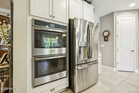 7787 Hilsdale Road Jacksonville FL 32216