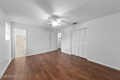 1144 Crown Drive Jacksonville FL 32221
