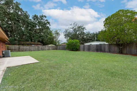 1144 Crown Drive Jacksonville FL 32221