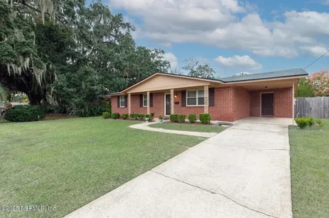 1144 Crown Drive Jacksonville FL 32221