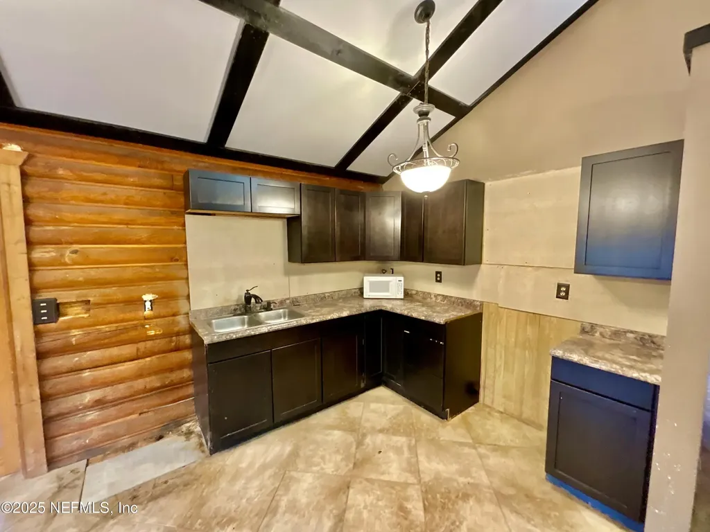 276 Melrose Landing Boulevard Hawthorne FL 32640