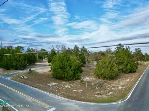 276 Melrose Landing Boulevard Hawthorne FL 32640