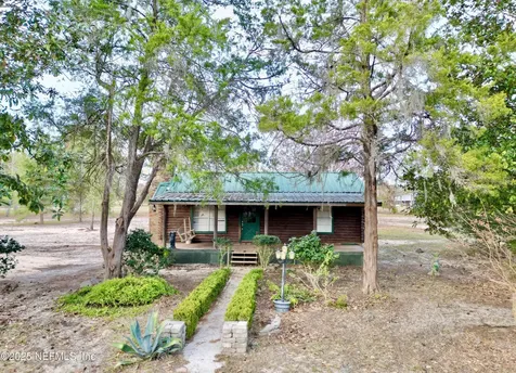 276 Melrose Landing Boulevard Hawthorne FL 32640