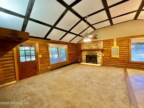 276 Melrose Landing Boulevard Hawthorne FL 32640