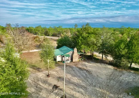 276 Melrose Landing Boulevard Hawthorne FL 32640