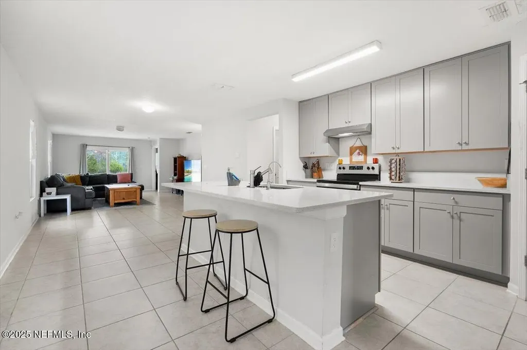 2071 James Wilson Way Jacksonville FL 32221