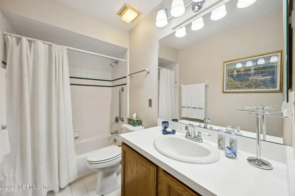 4512 Middleton Park Circle W Jacksonville FL 32224