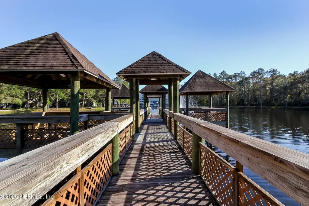 4512 Middleton Park Circle W Jacksonville FL 32224
