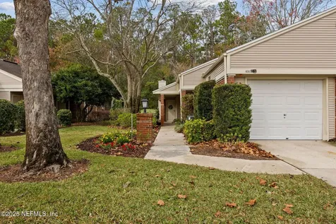 4512 Middleton Park Circle W Jacksonville FL 32224