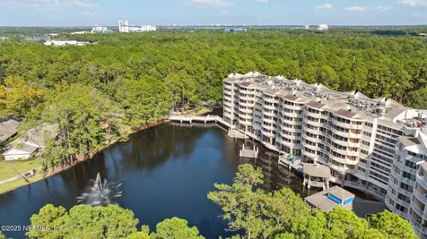 4512 Middleton Park Circle W Jacksonville FL 32224