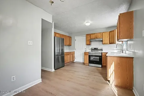 1217 Clock Street Jacksonville FL 32211