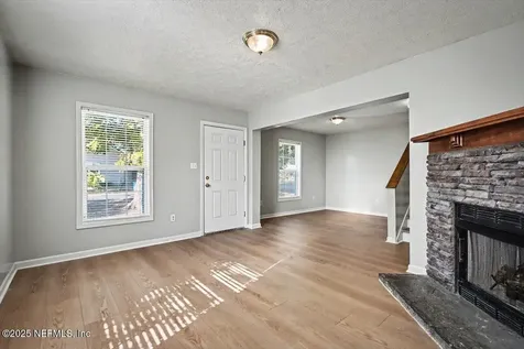 1217 Clock Street Jacksonville FL 32211