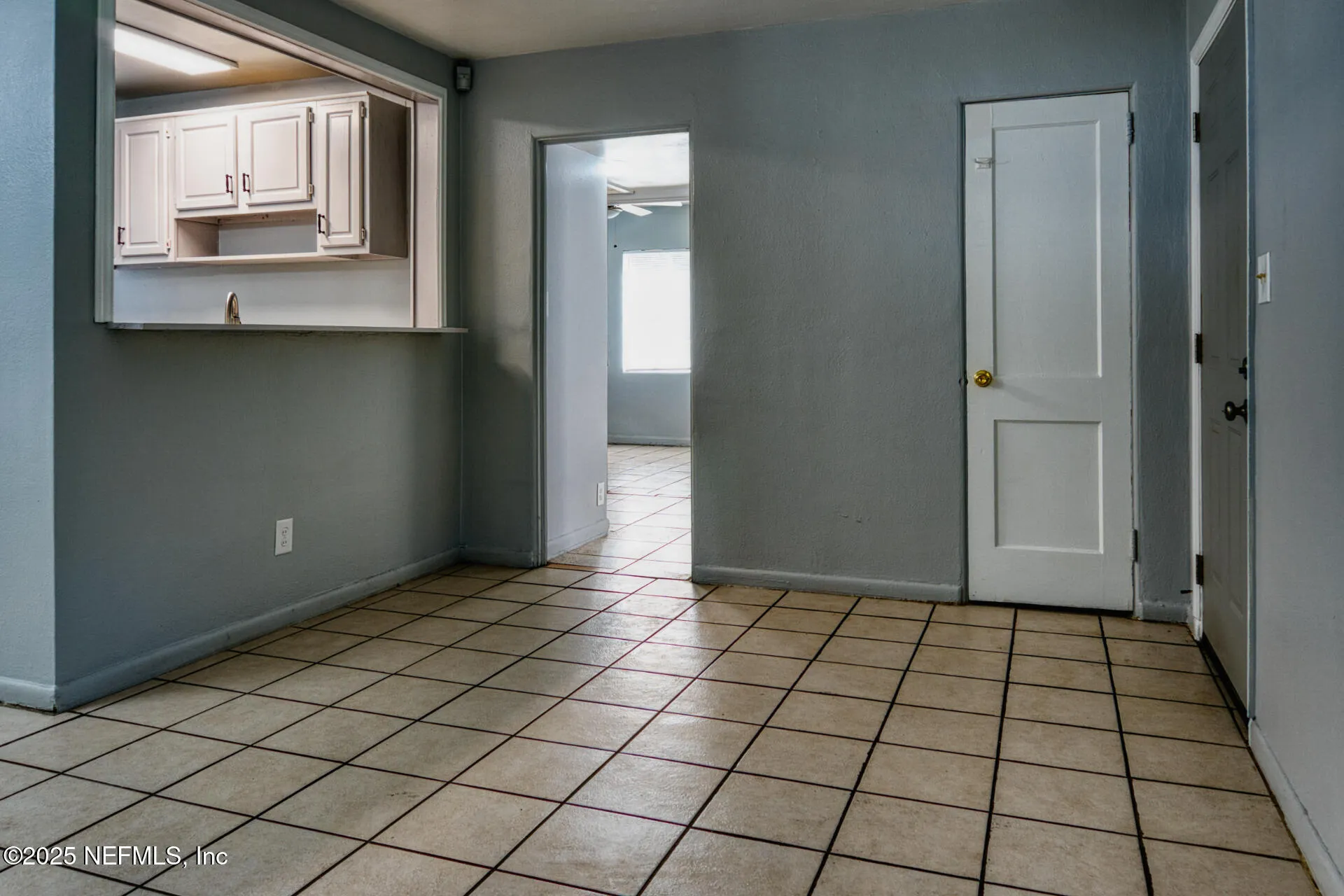 2561 Nicholas Circle E Jacksonville FL 32207
