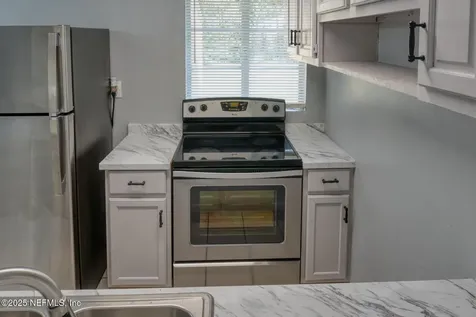2561 Nicholas Circle E Jacksonville FL 32207