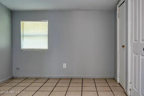 2561 Nicholas Circle E Jacksonville FL 32207