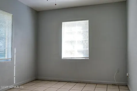 2561 Nicholas Circle E Jacksonville FL 32207