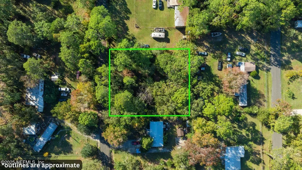 106 Lar Lane Crescent City FL 32112