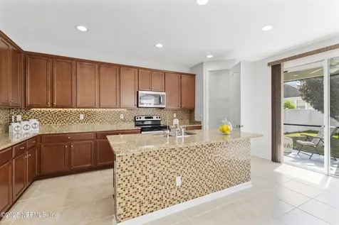 11997 Diamond Springs Drive Jacksonville FL 32246