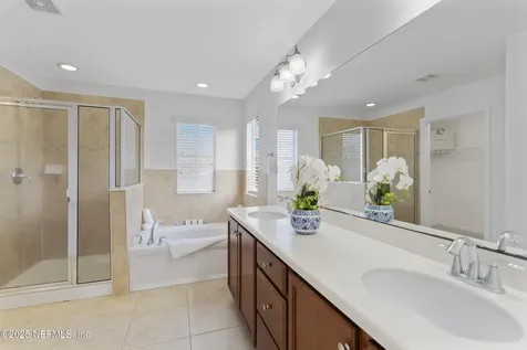 11997 Diamond Springs Drive Jacksonville FL 32246