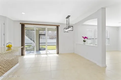 11997 Diamond Springs Drive Jacksonville FL 32246