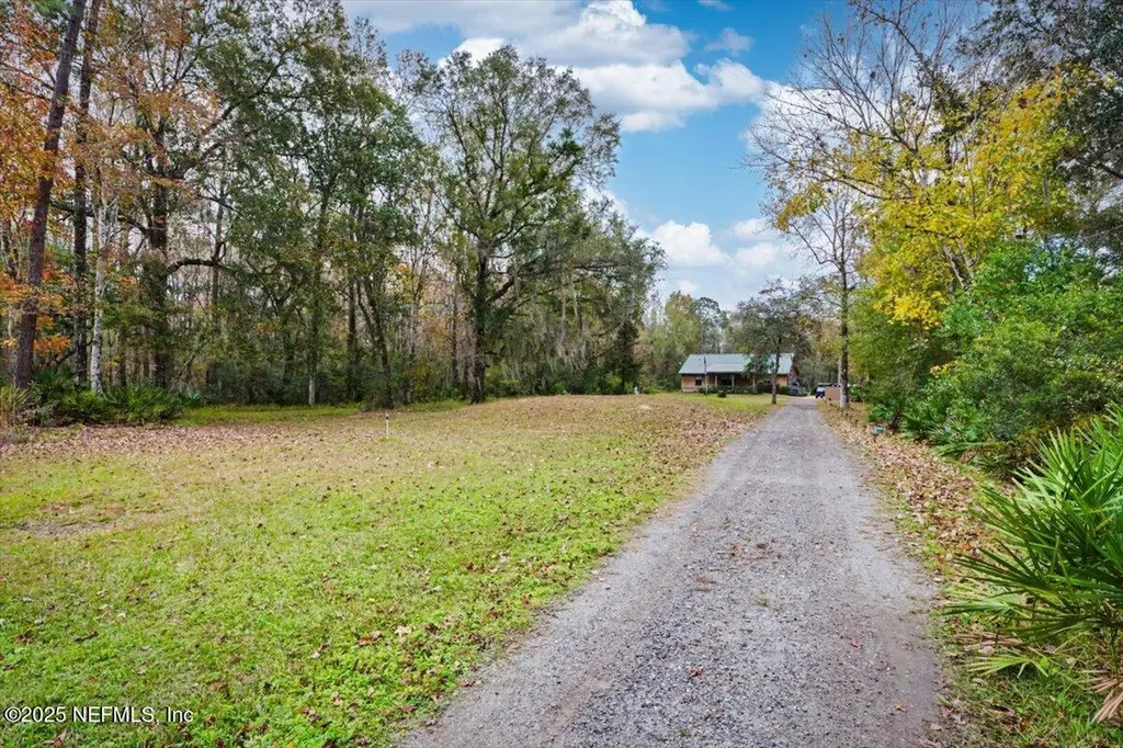 180 Pioneer Trail Green Cove Springs FL 32043